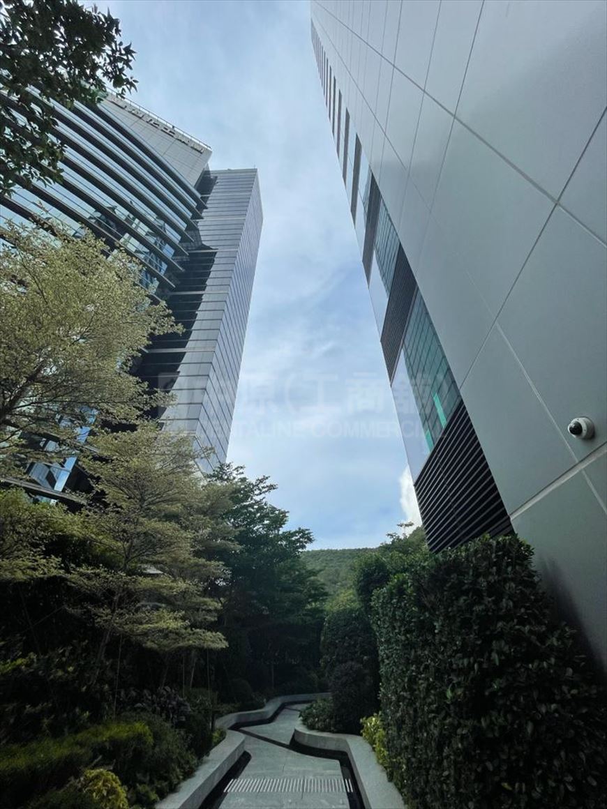 photo materials about w luxe | office property | centaline commercial
