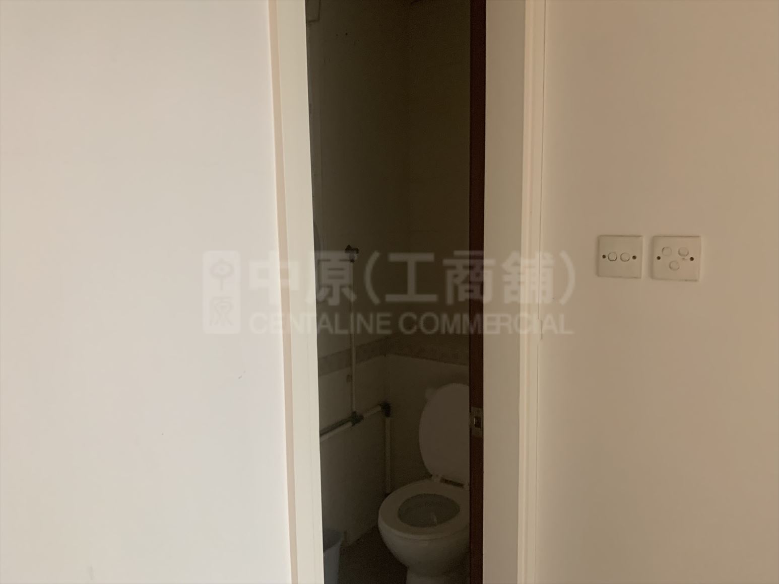 京貿中心的相片資料｜工商樓盤｜中原工商舖