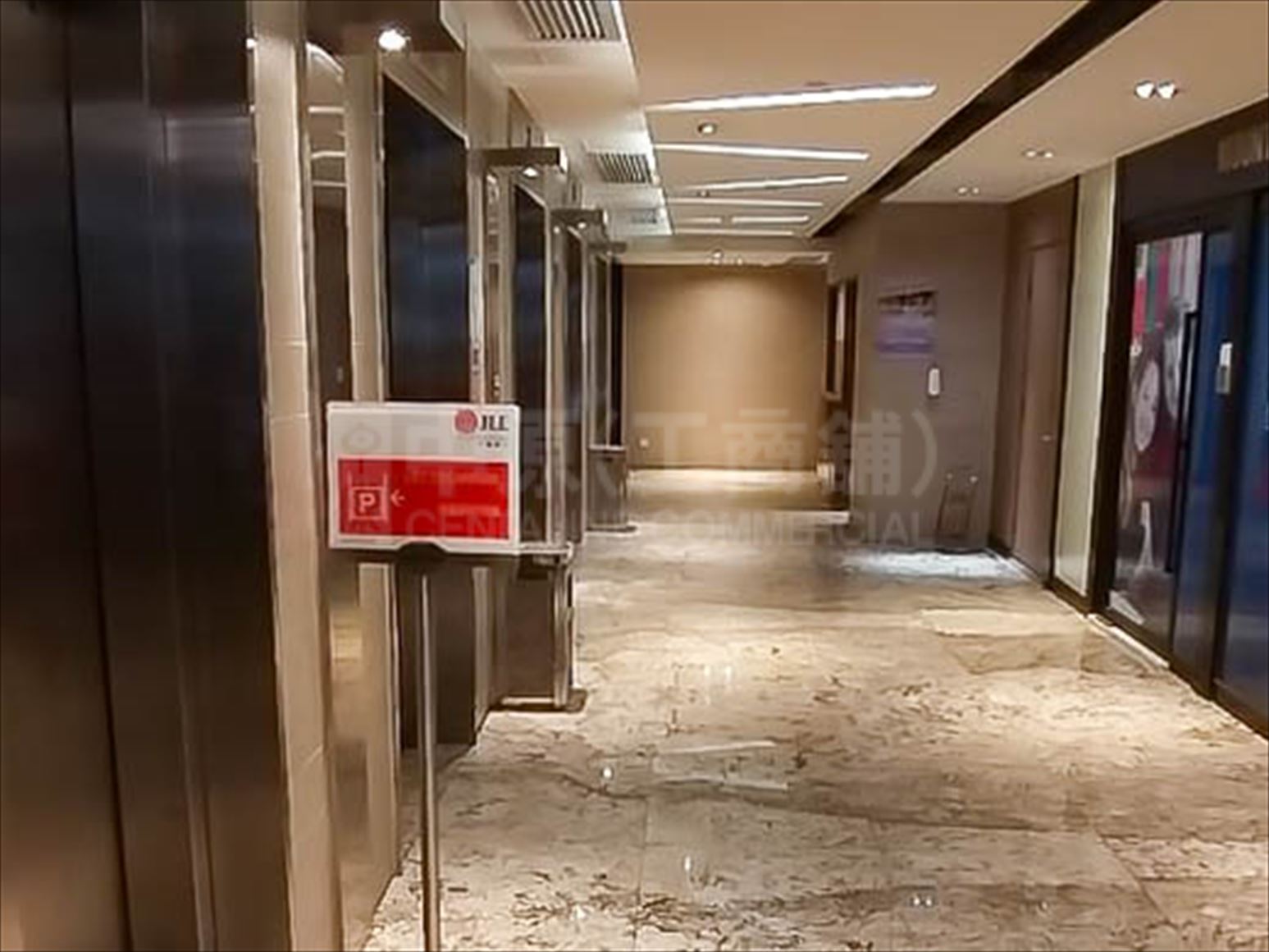 photo materials about austin tower phase i | office property | centaline commercial
