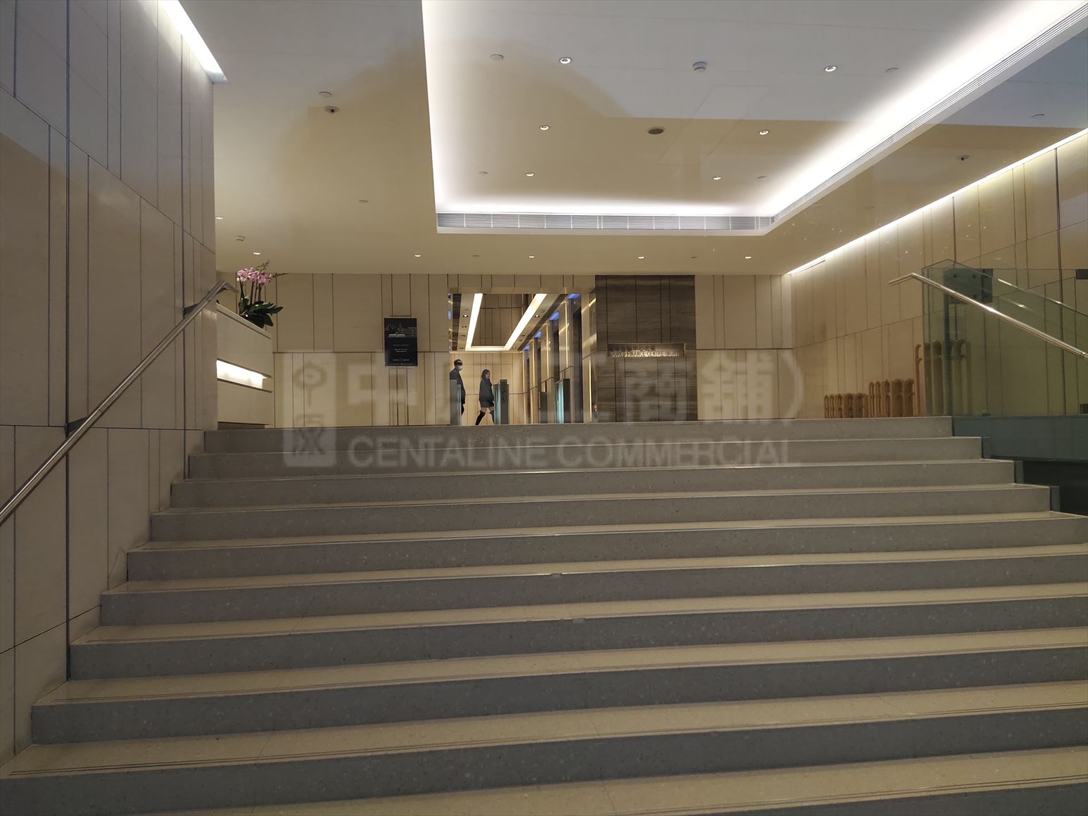 photo materials about world finance centre (north tower) | office property | centaline commercial