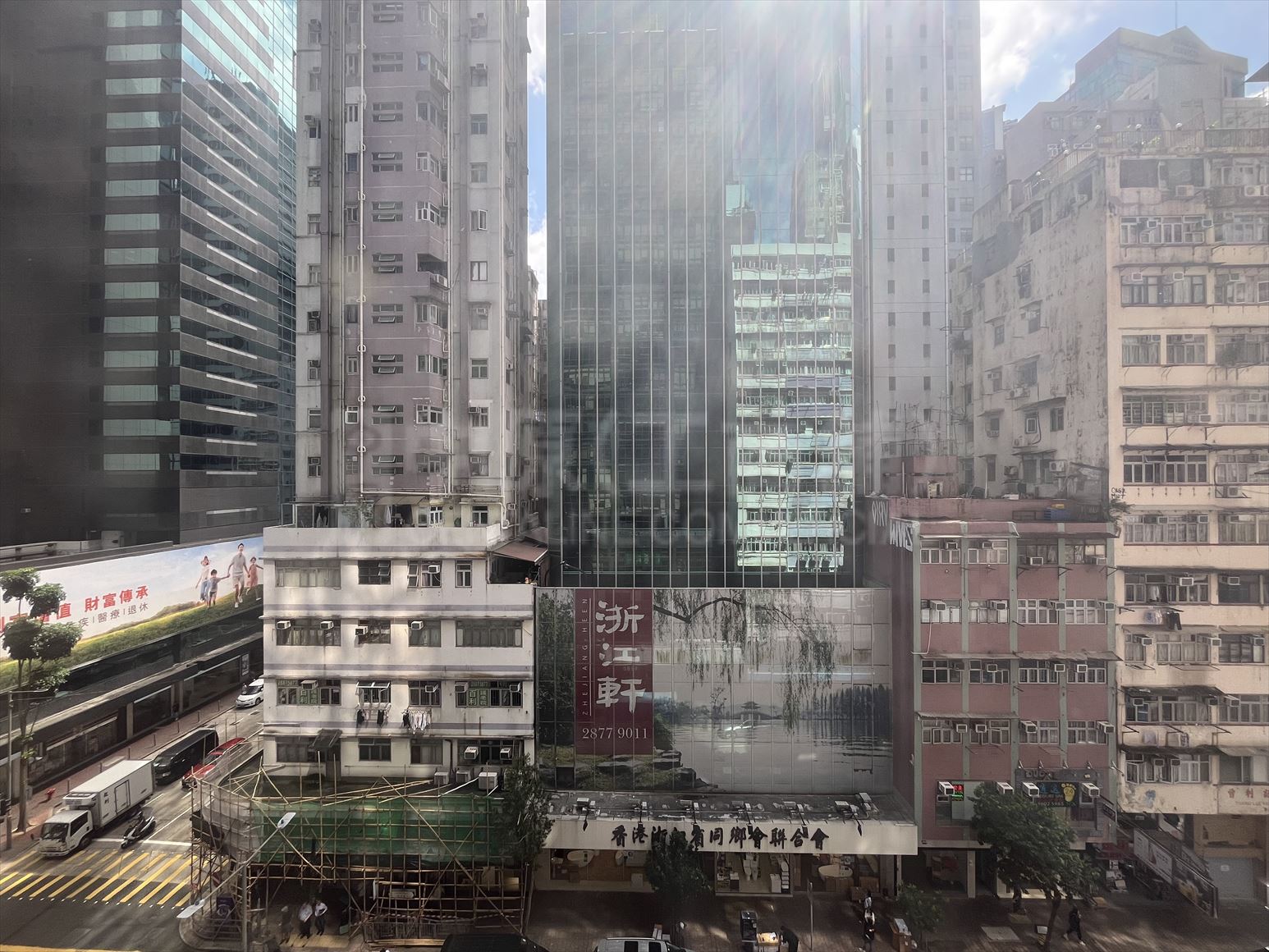 洛克中心的相片資料｜寫字樓樓盤｜中原工商舖