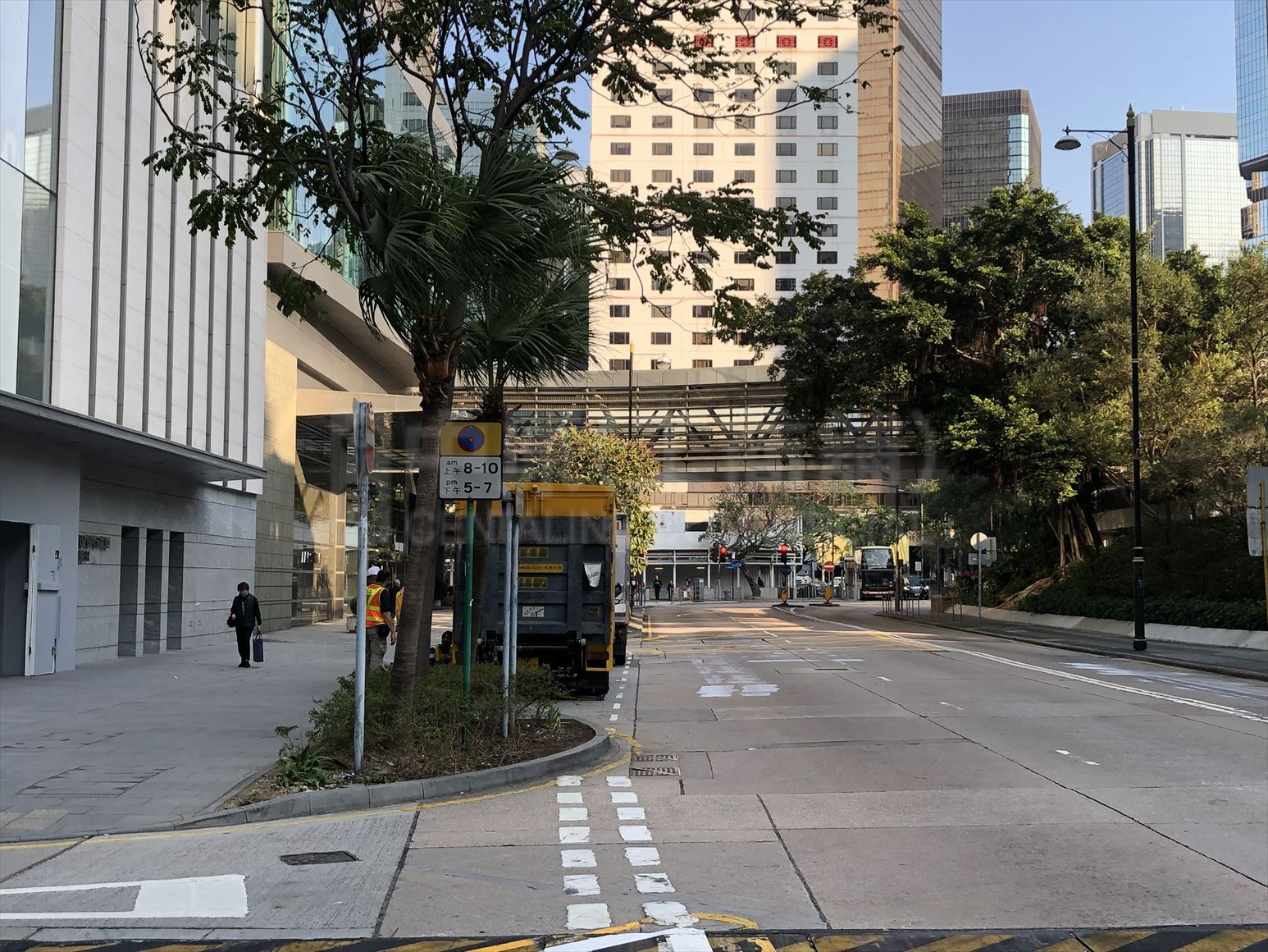 photo materials about the hong kong club building | office property | centaline commercial