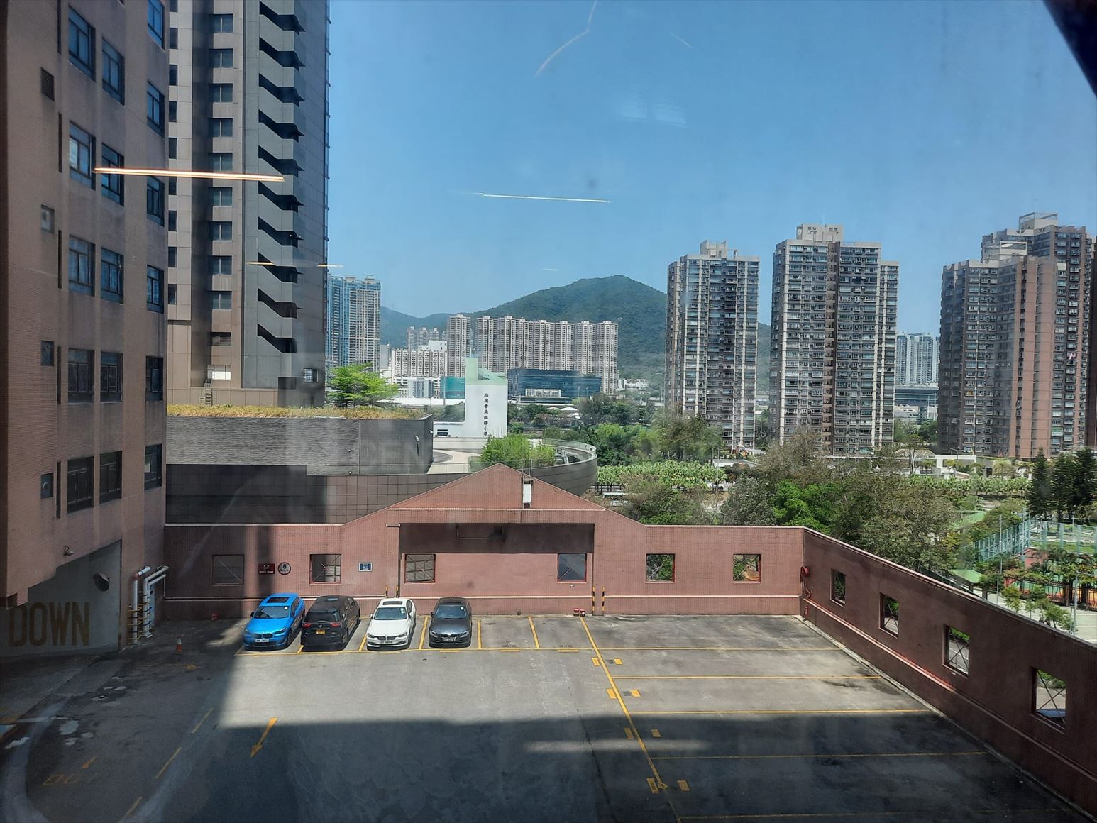 新貿中心 b座的相片資料｜工商樓盤｜中原工商舖