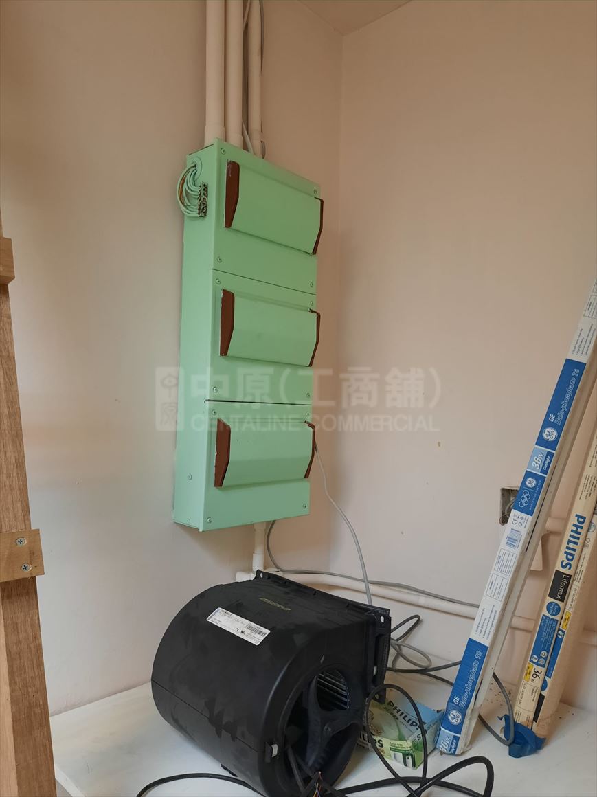 新貿中心 b座的相片資料｜工商樓盤｜中原工商舖