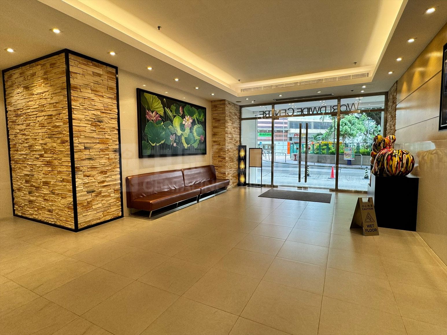 photo materials about worldwide centre | industrial property | centaline commercial