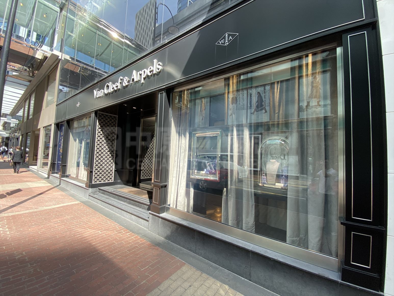 photo materials about lee garden two | office property | centaline commercial