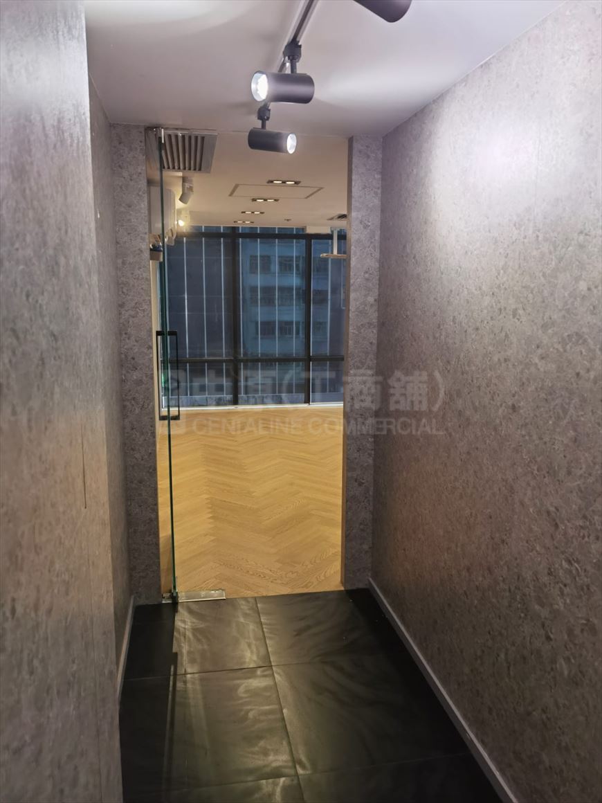 photo materials about lockhart centre | office listing | centaline commercial