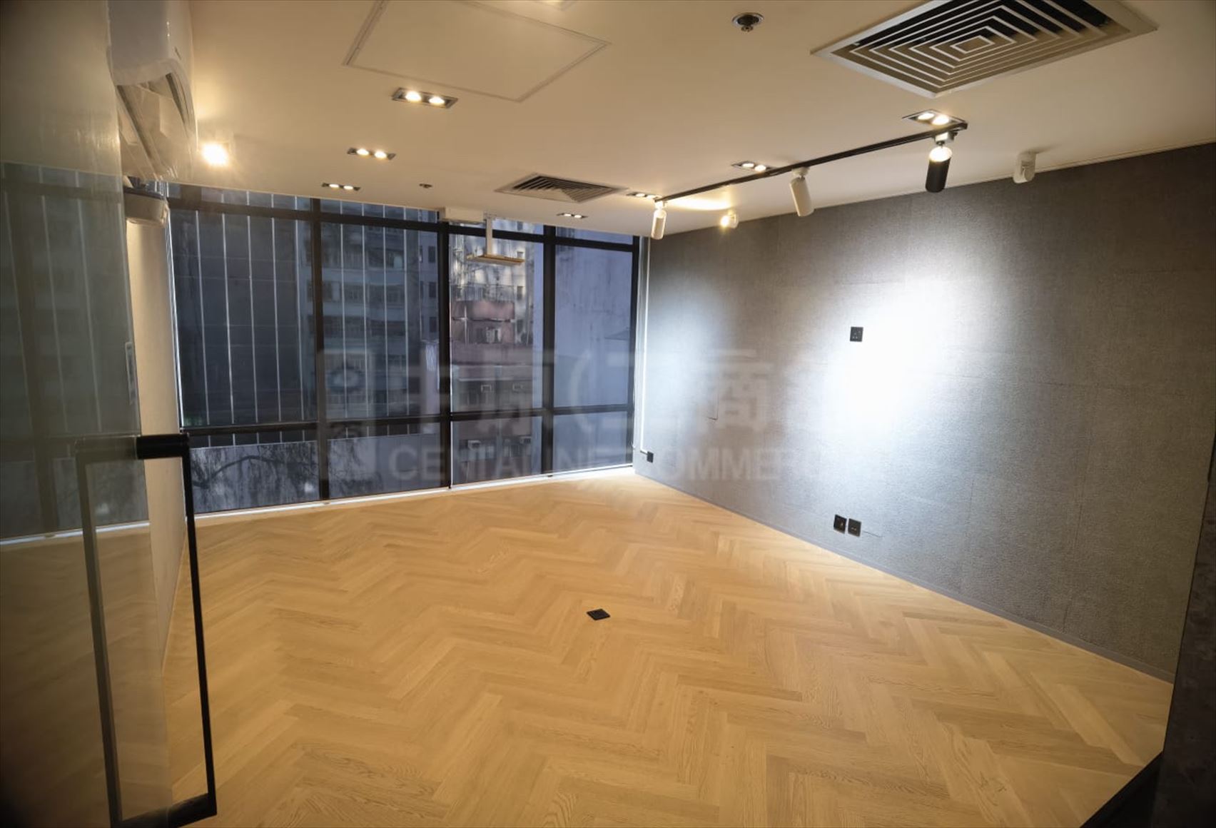photo materials about lockhart centre | office listing | centaline commercial