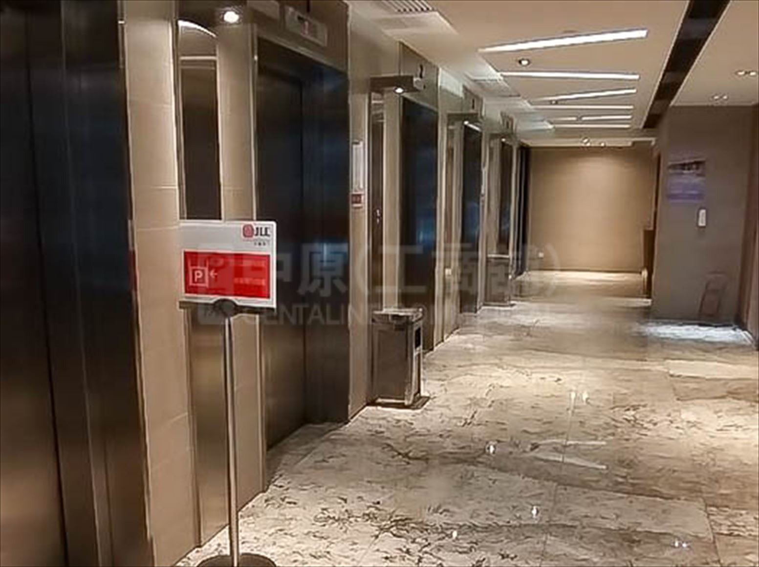 photo materials about austin tower phase i | office property | centaline commercial