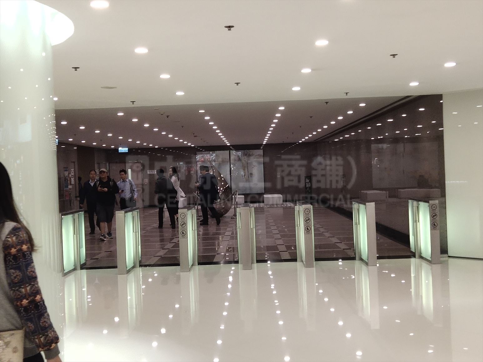 photo materials about the gateway tower 2 | office property | centaline commercial