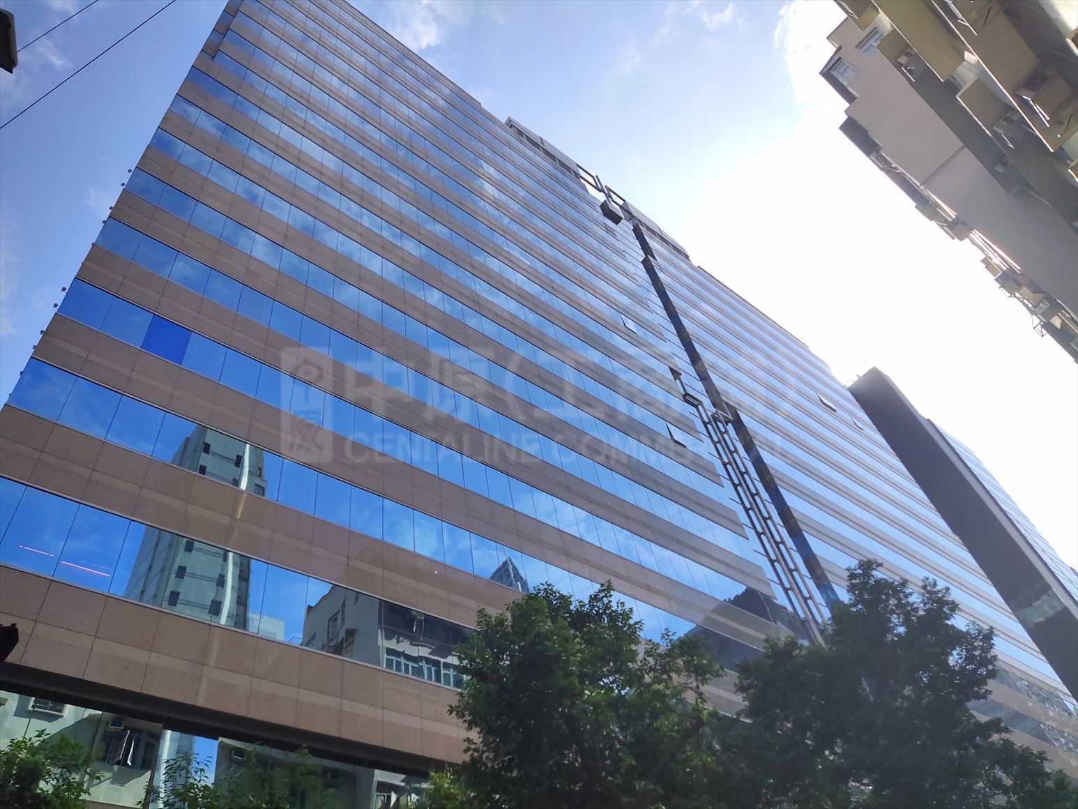 photo materials about hong kong pacific centre | office property | centaline commercial