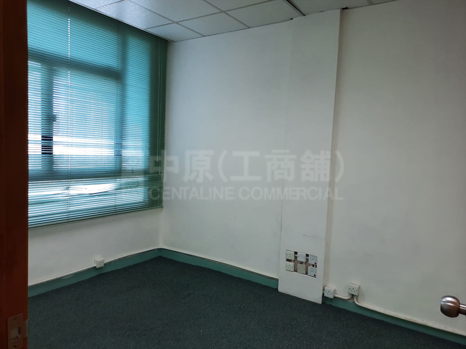 新貿中心 b座的相片資料｜工商樓盤｜中原工商舖